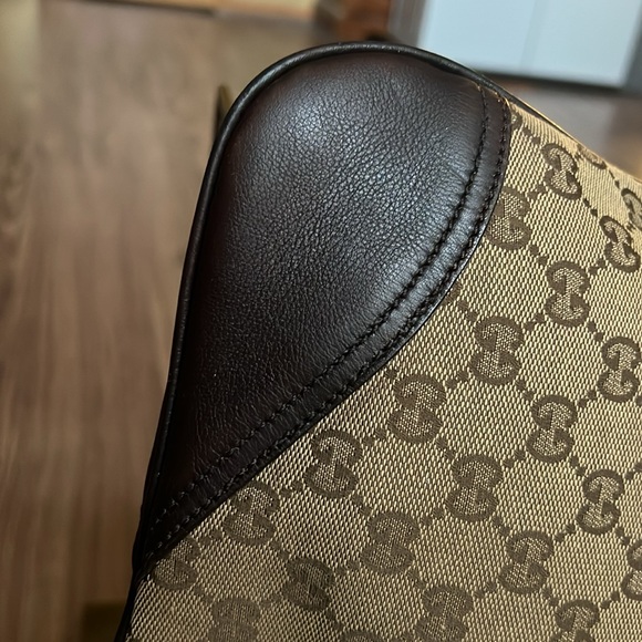 A187- 💯 % authentic Gucci shoulder bag - Picture 10 of 16